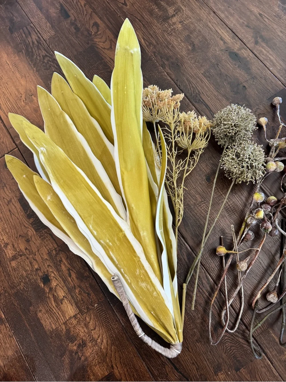 Black Tan Yellow & Green Decorative Dried Floral Bundle - Home Accents Decor